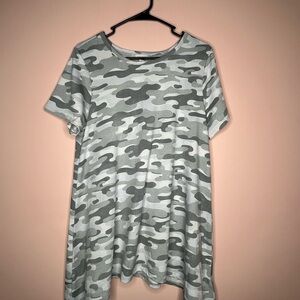 NWT LulaRoe Melissa  Tunic Top